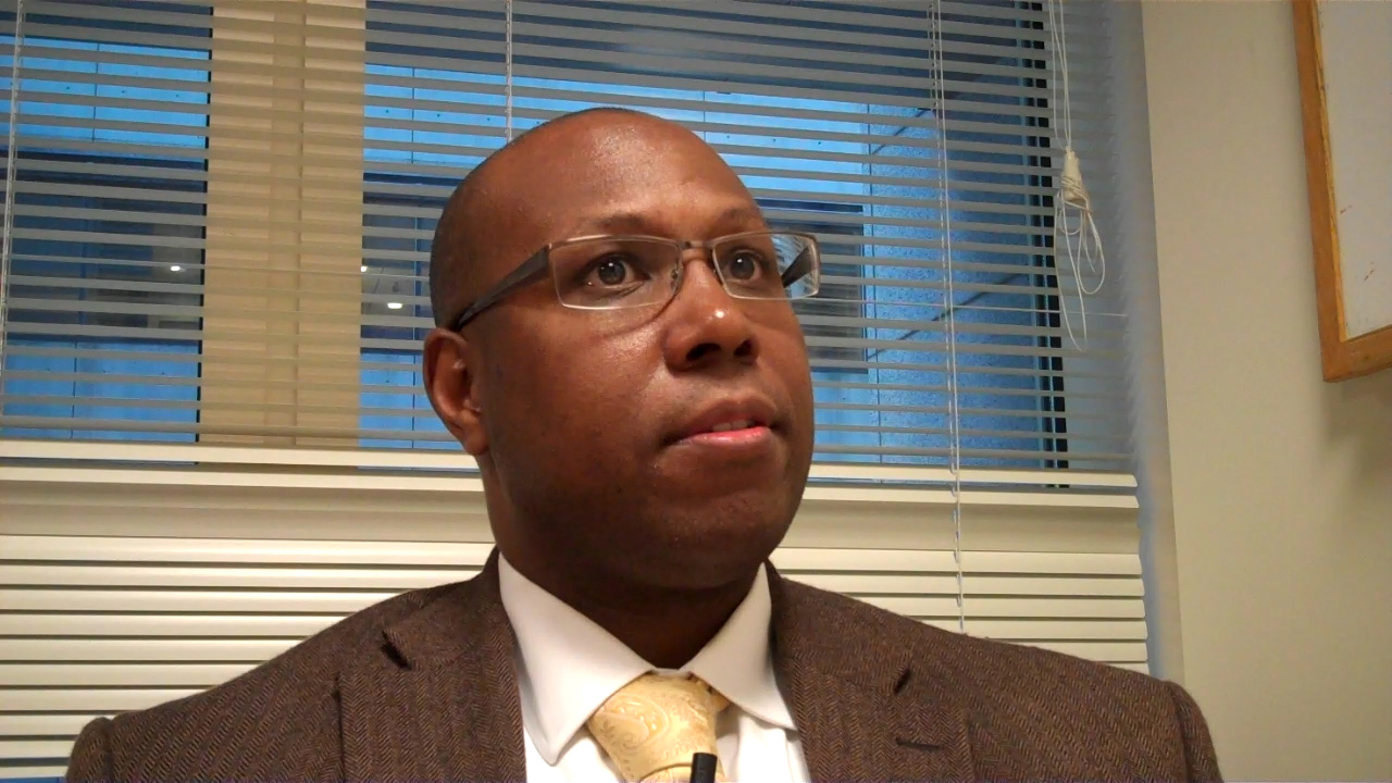 Lathan raw vidMP4Still008