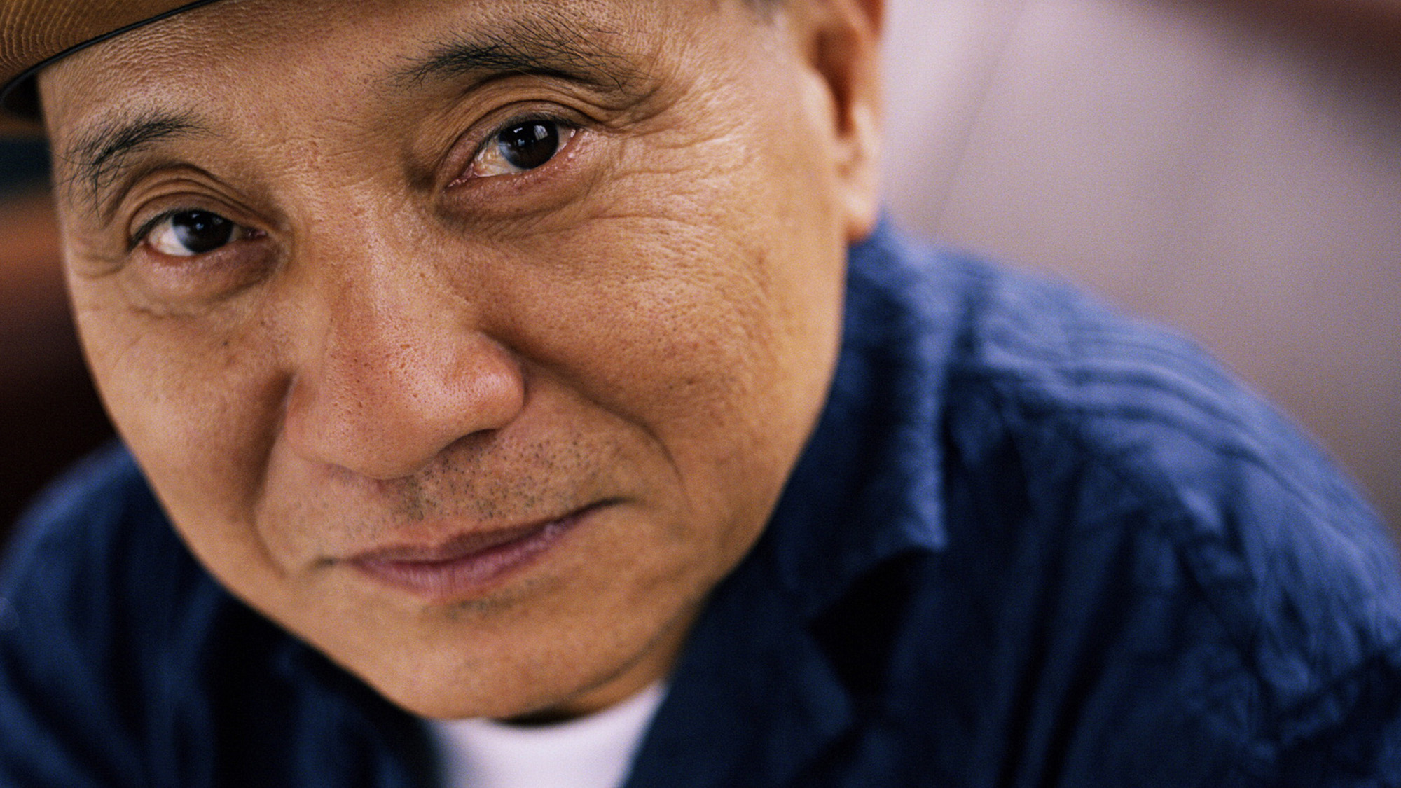 podcast language 16x9